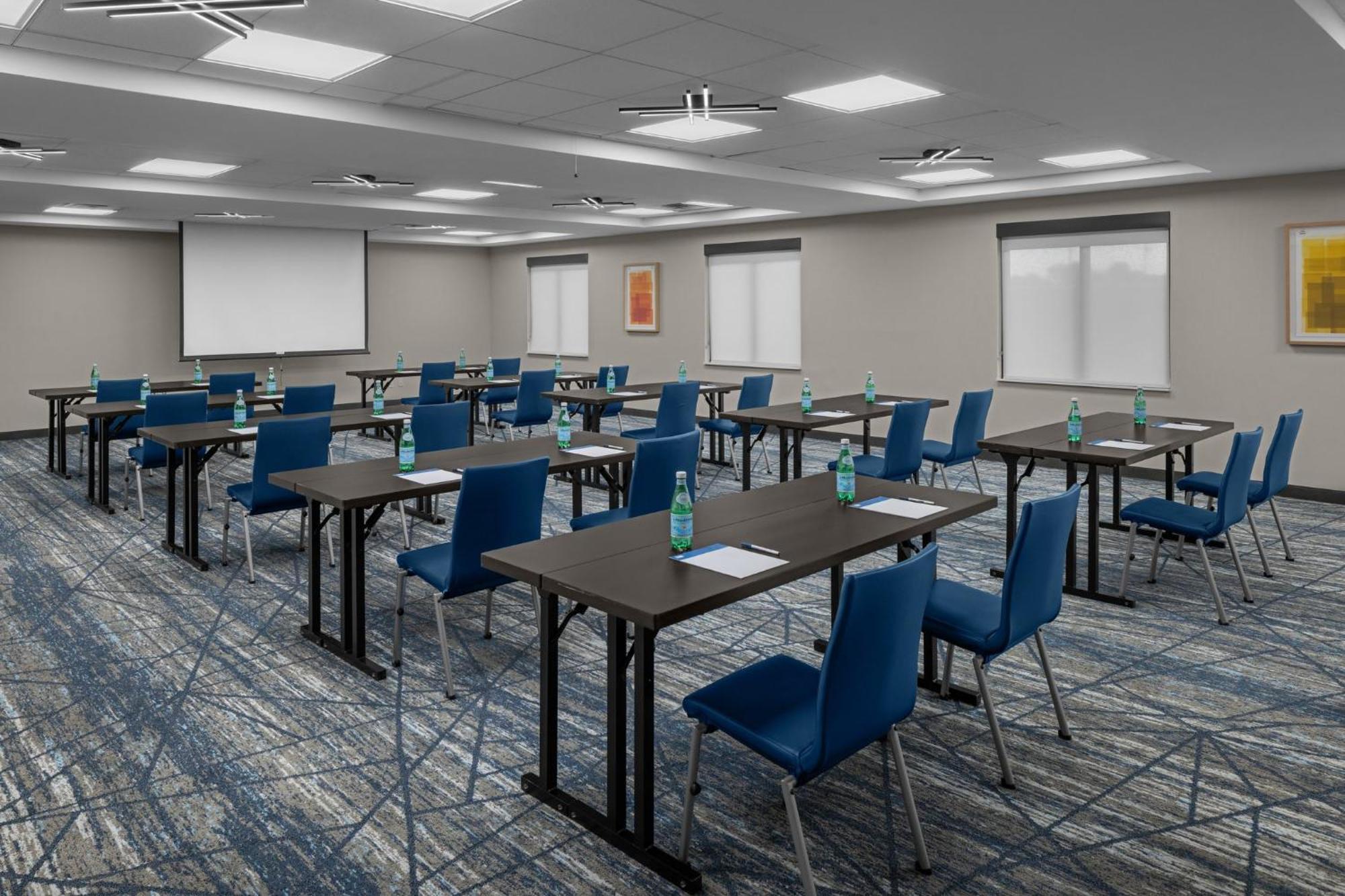 Holiday Inn Express & Suites Midland Loop 250 By Ihg Εξωτερικό φωτογραφία