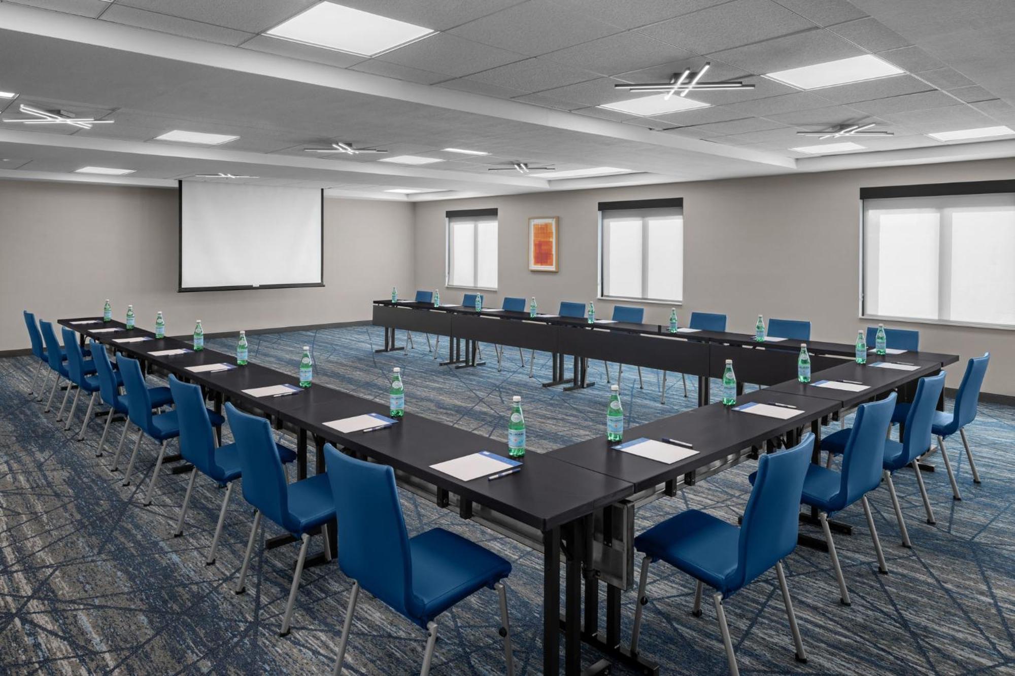 Holiday Inn Express & Suites Midland Loop 250 By Ihg Εξωτερικό φωτογραφία